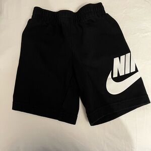 Black Nike shorts size 5